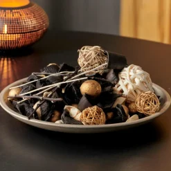 CASA ESCAPE BLACK OUDH Pot-pourri Noir